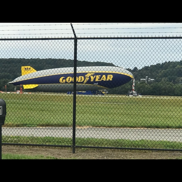 Meet your Posher, Rich - Picture 1 of 1